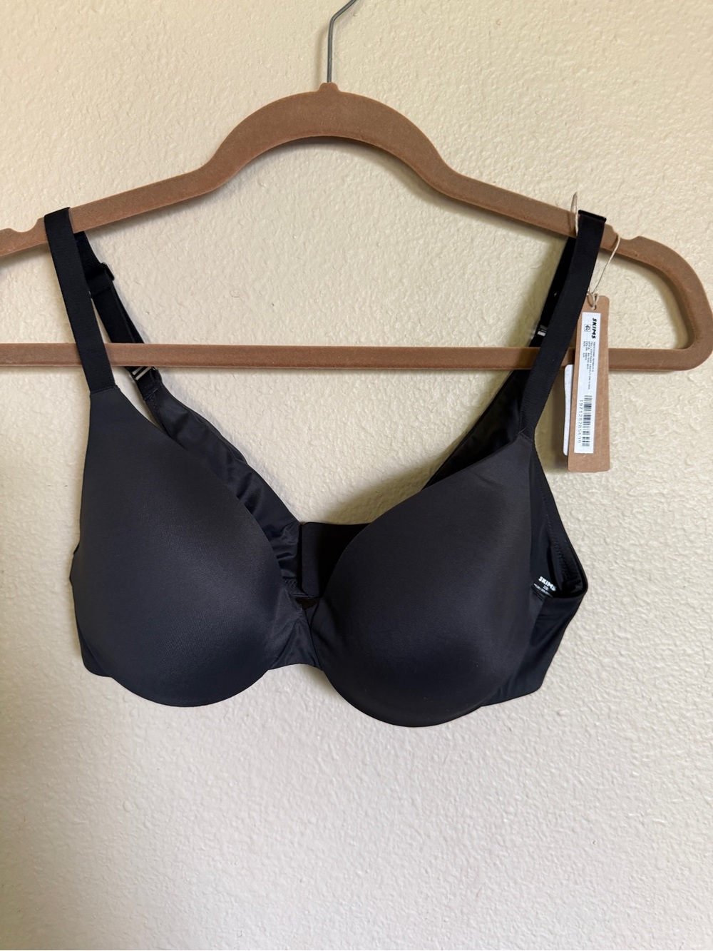 Skims smoothing intimates Everyday Black Full-Coverage wireless bra